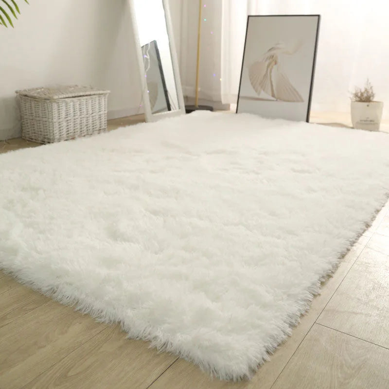 Step into comfort with our White Fluffy Soft Area Rug – the ultimate upgrade for your space. Whether you’re decorating your dorm, bedroom, or cozy corner, this plush rug adds a warm and stylish touch that feels as good as it looks.
✨ Key Features:
- Ultra-Soft Texture: Sink your feet into cloud-like comfort every day.
- Modern Minimal Design: Clean white finish complements any decor style.
- Non-Slip Bottom: Stays in place and adds safety on hardwood or tile floors.
- Easy to Clean: Just shake it out or ge