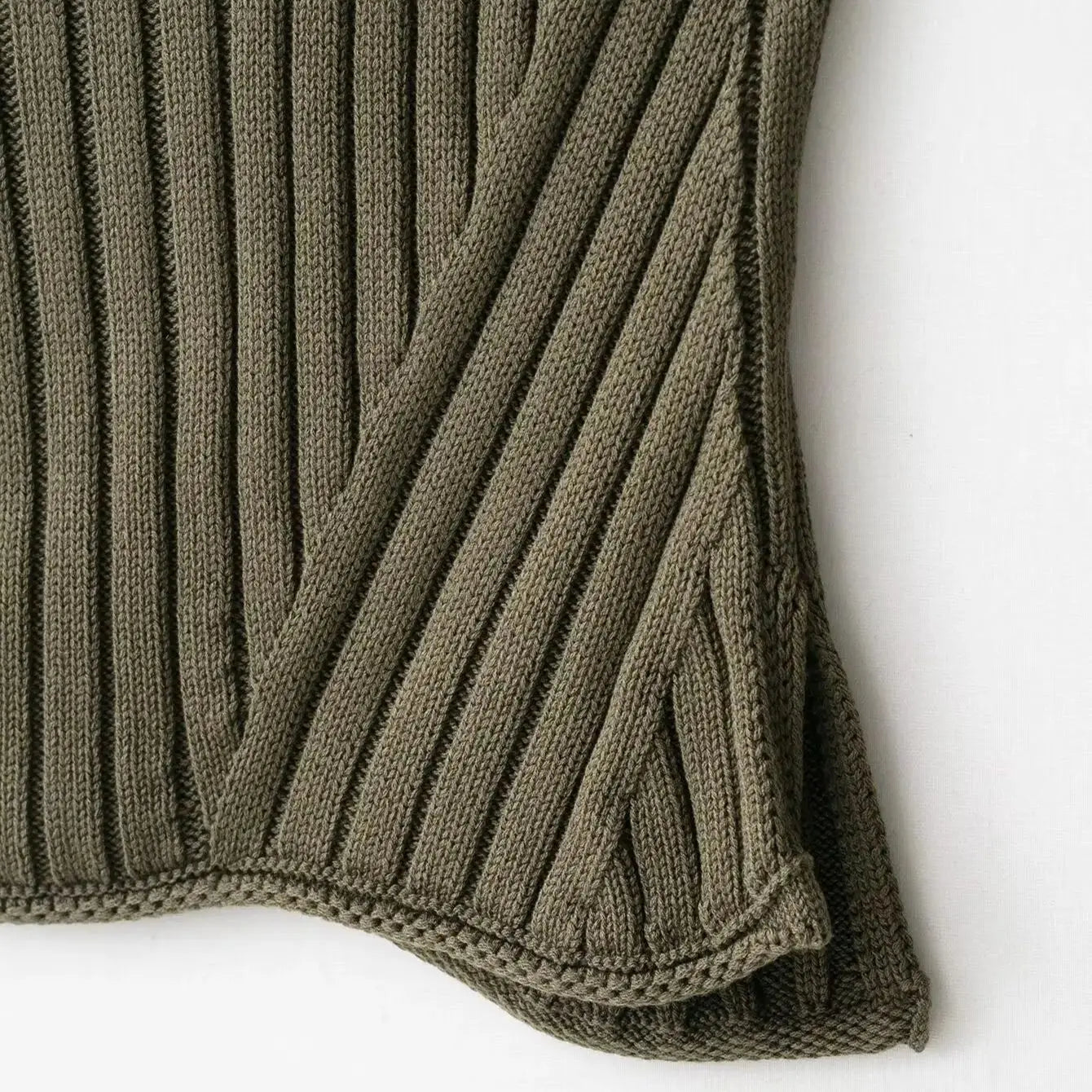 Ribbed Knit High-Neck Sleeveless Vest – Army Green